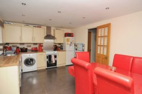 3 bedroom Terraced to rent